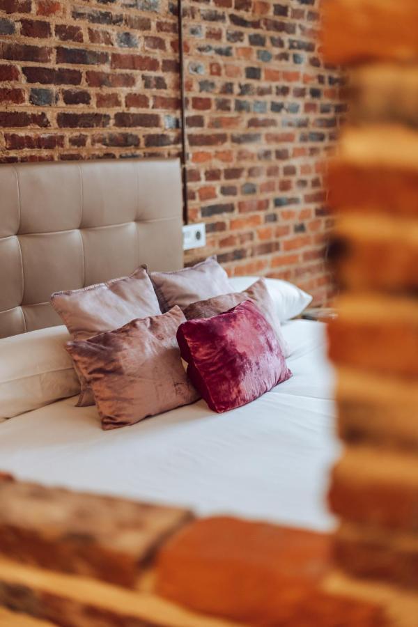 Hotel Albany Ancha León Exteriér fotografie Silk cushions